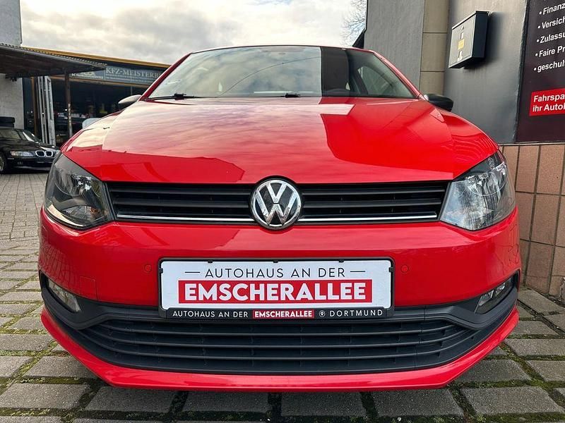 Gebraucht VW Polo 60 PS (44 kW) 2017 Rot Kleinwagen