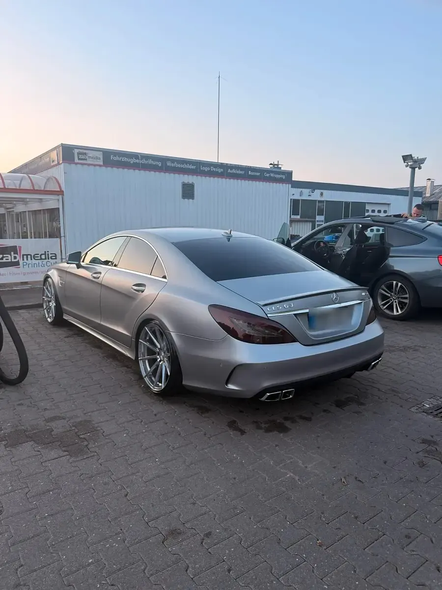 Gebraucht Mercedes CLS63 AMG AMG 557 PS (409 kW) 2015 Grau Coupé