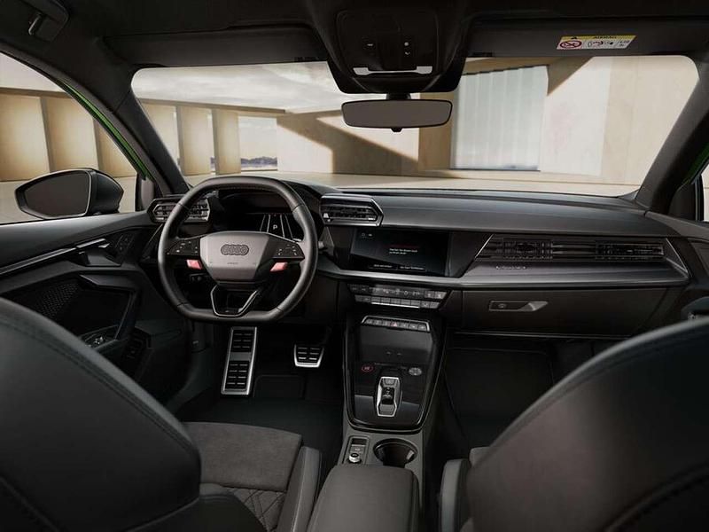 Neu Audi RS3 Sport 400 PS (294 kW) 2026 Schwarz Limousine