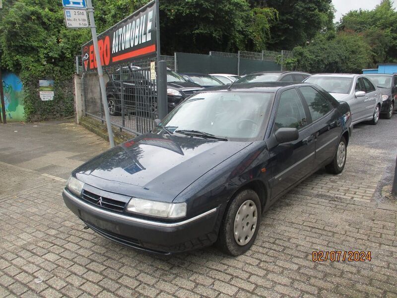 Blau Gebraucht 1995 Citroën Xantia Limousine | 2.450 € - Bild 1/4