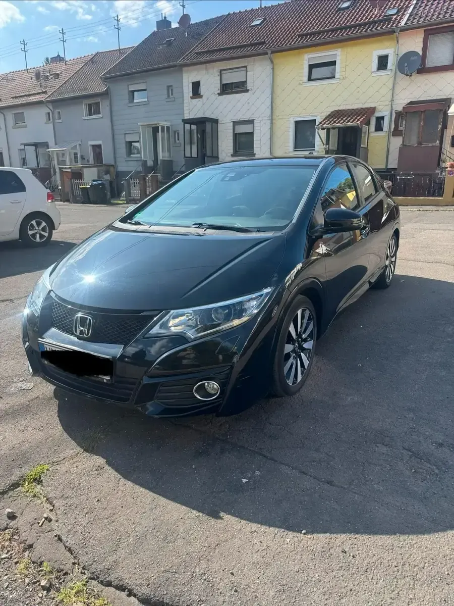 Gebraucht Honda Civic 100 PS (73 kW) 2016 Schwarz Limousine