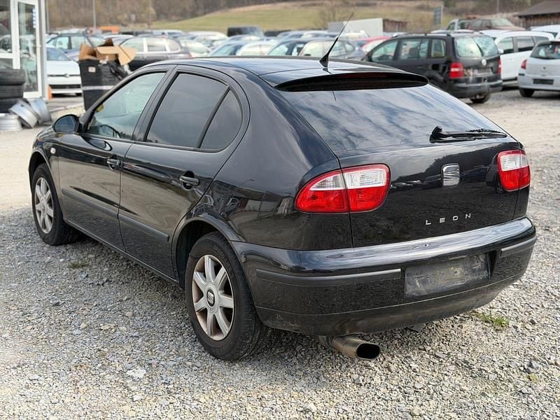 Gebraucht Seat Leon 105 PS (77 kW) 2005 Schwarz Kleinwagen