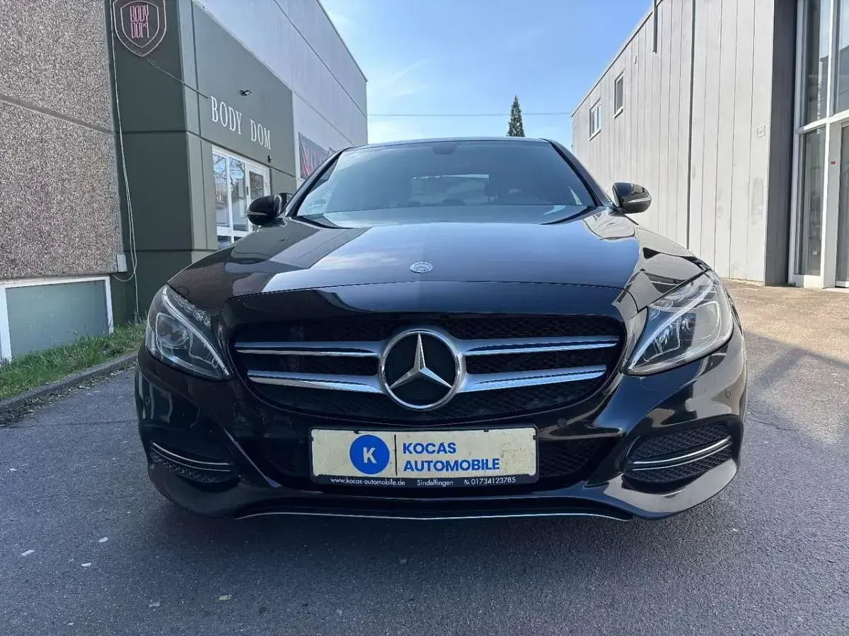 Gebraucht Mercedes C400 Edition 333 PS (244 kW) 2015 Schwarz/baltic black Limousine