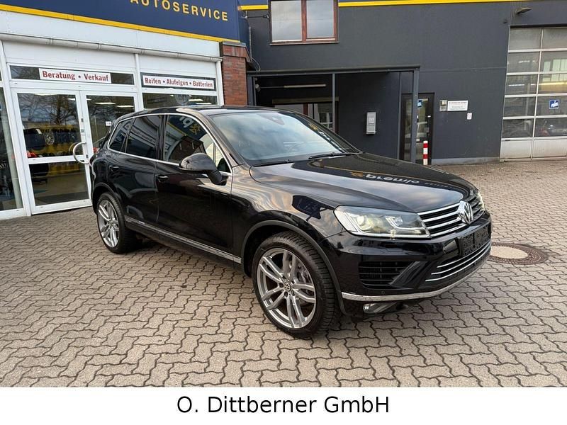 Gebraucht VW Touareg Terrain Tech 262 PS (192 kW) 2015 Schwarz SUV