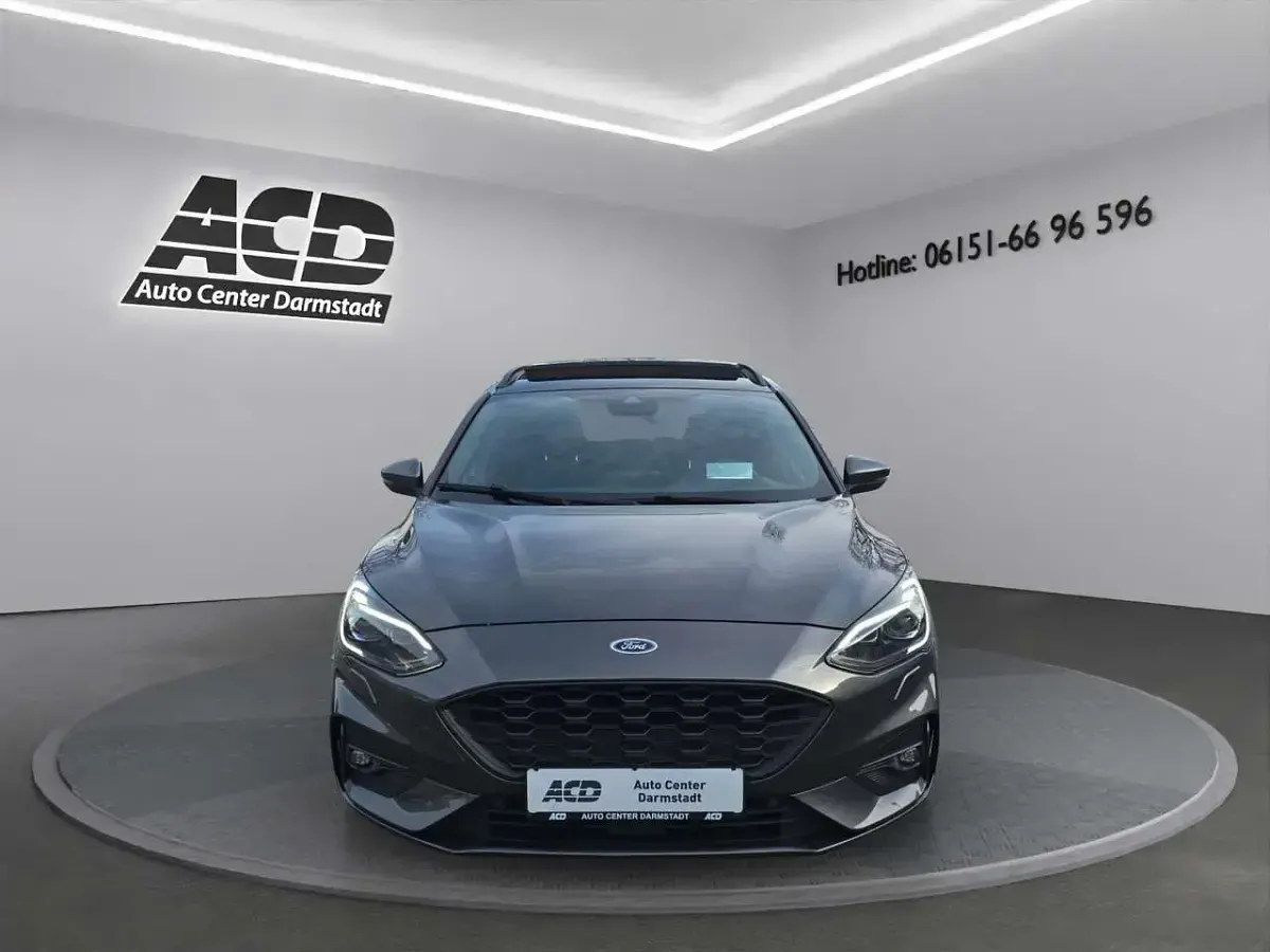 Gebraucht Ford Focus ST-Line 182 PS (133 kW) 2019 Grau Kombi