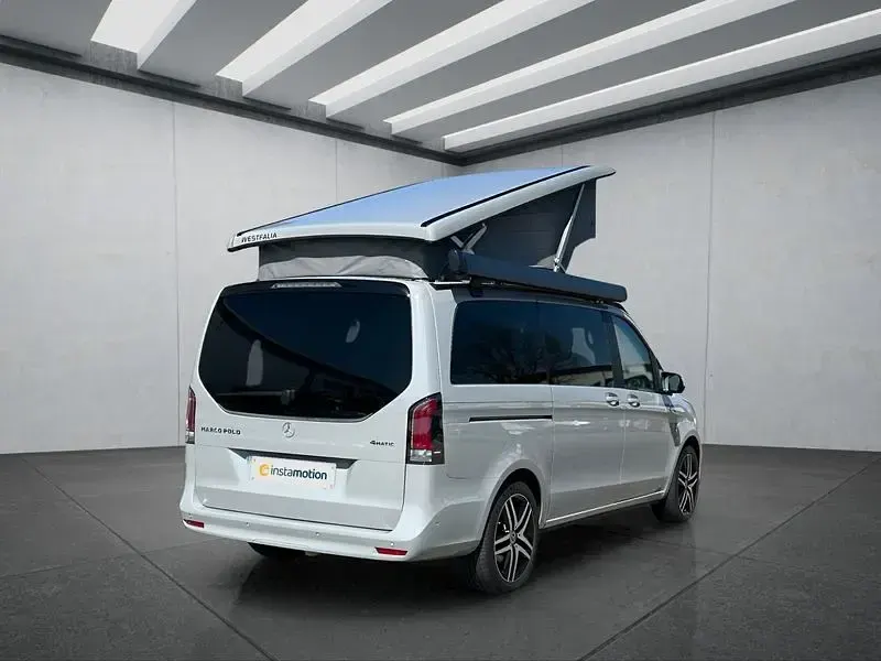 Gebraucht Mercedes V300 237 PS (174 kW) 2025 Grau Van / Kleinbus