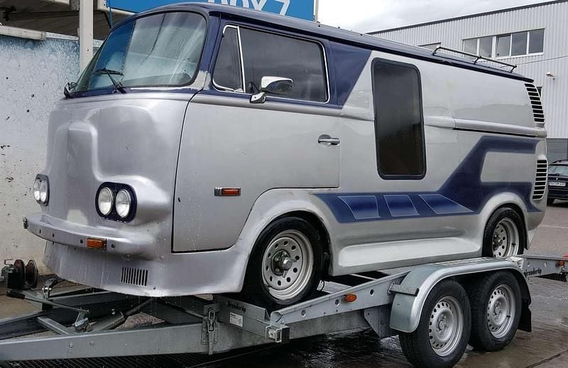 Silber Gebraucht 1973 VW T2 Van | 25.000 € - Bild 1/4