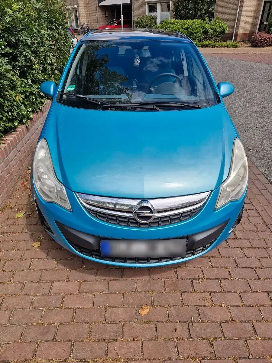 Gebraucht Opel Corsa Satellite 87 PS (63 kW) 2011 Blau Kleinwagen