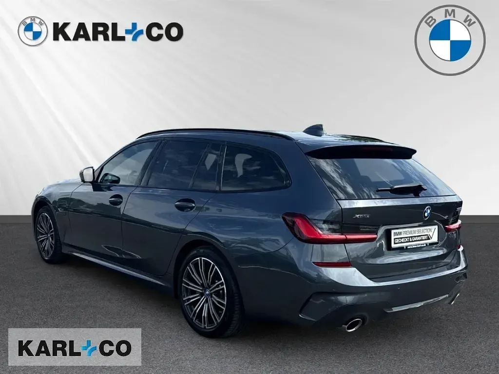 Gebraucht BMW 320 M Sport 163 PS (119 kW) 2022 Grau Kombi
