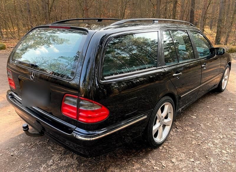 Brugt Mercedes E320 224 HK (164 kW) 2002 Sort Stationcar