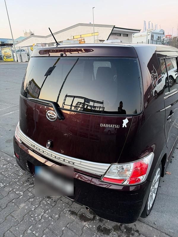 Gebraucht Daihatsu Materia 103 PS (75 kW) 2009 Rot Van / Kleinbus