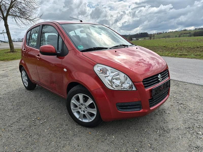 Gebraucht Suzuki Splash 65 PS (47 kW) 2009 Orange Kleinwagen