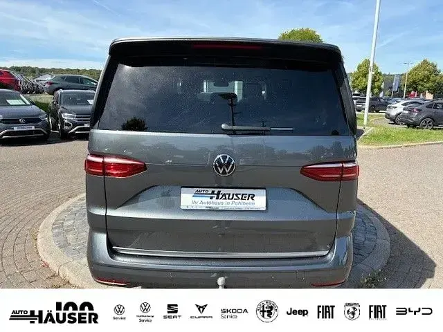 Gebraucht VW Multivan Style 150 PS (110 kW) 2025 Grau Van / Kleinbus