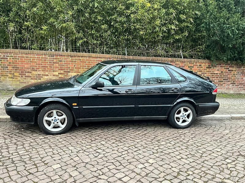 Schwarz Gebraucht 1998 Saab 9-3 Coupé | 900 € (Superpreis) - Bild 1/4