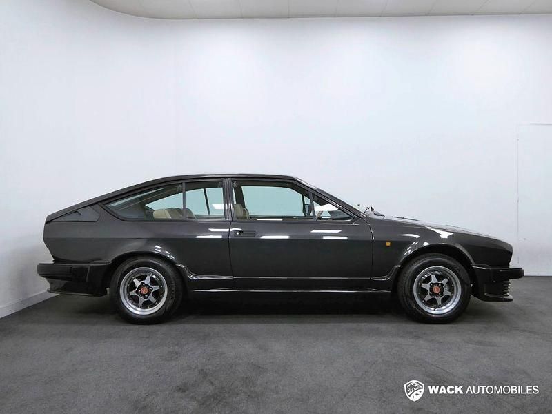 Gebraucht Alfa Romeo GTV 131 PS (96 kW) 1982 Rot Coupé