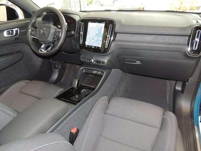 Gebraucht Volvo C40 Ultimate 169 kW (231 PS) 2023 Blau SUV