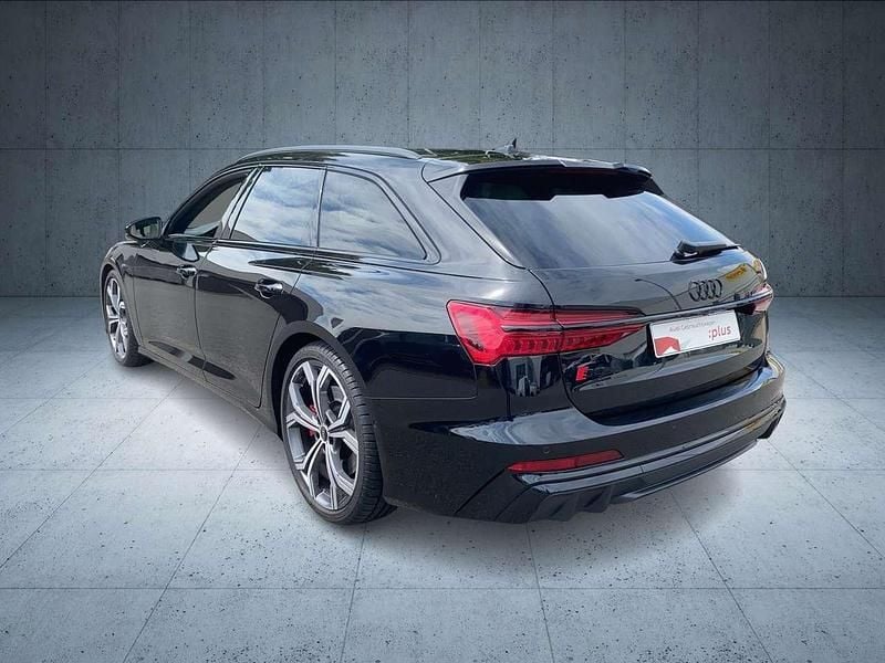 Gebraucht Audi S6 344 PS (253 kW) 2024 Mythosschwarz metallic Kombi