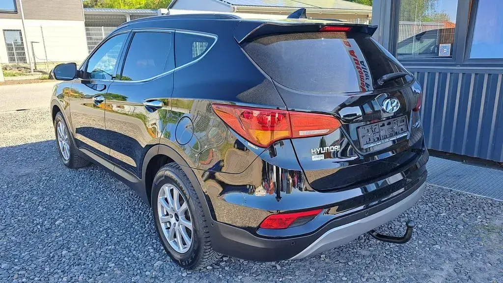 Gebraucht Hyundai Santa Fe Premium 197 PS (144 kW) 2016 Schwarz SUV
