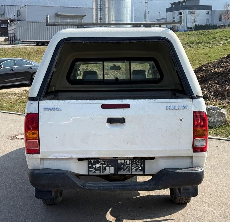 Gebraucht Toyota HiLux 120 PS (88 kW) 2009 Weiß Pickup