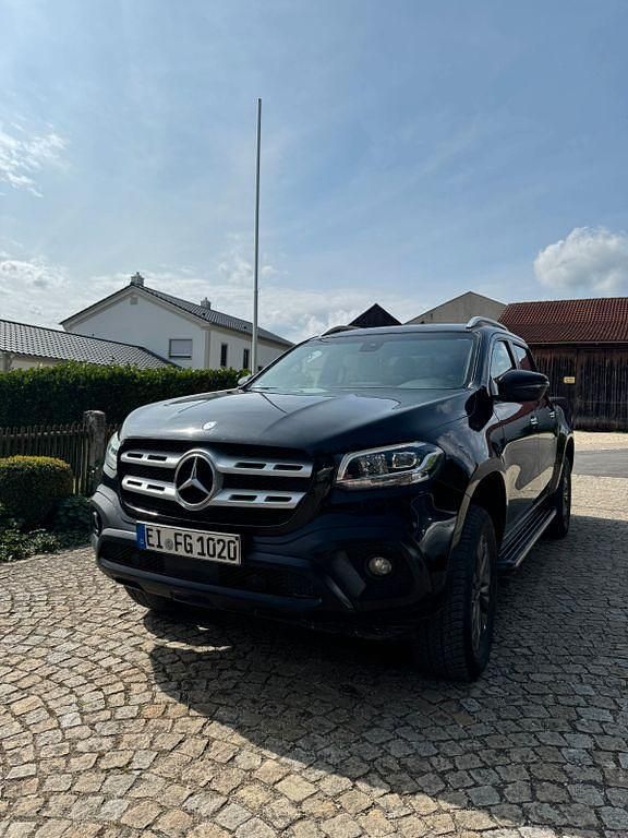 Schwarz Gebraucht 2019 Mercedes X250 Abholung | 31.000 € (Fairer Preis) - Bild 1/4