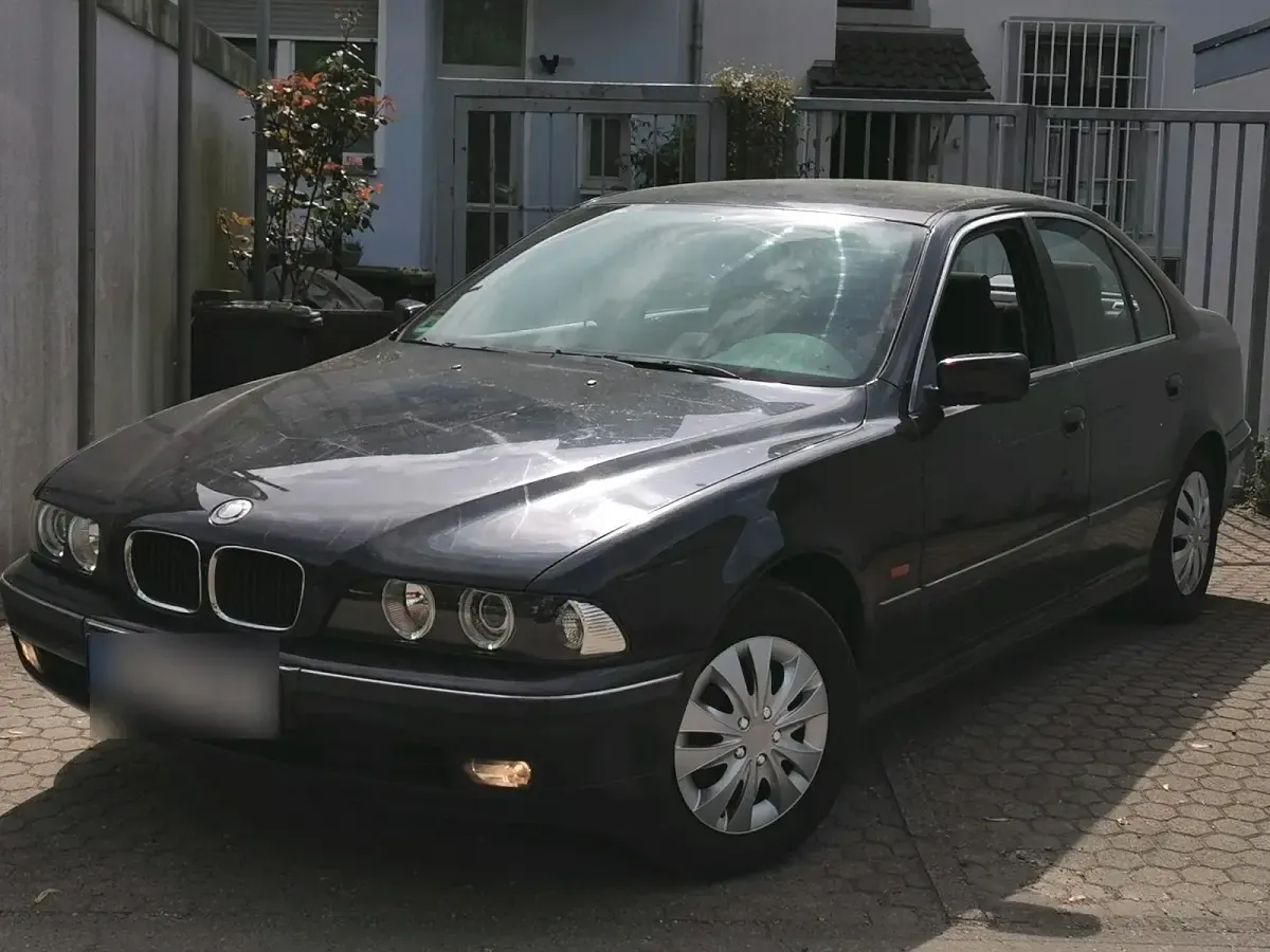 Gebraucht BMW 520 150 PS (110 kW) 1997 Schwarz Limousine