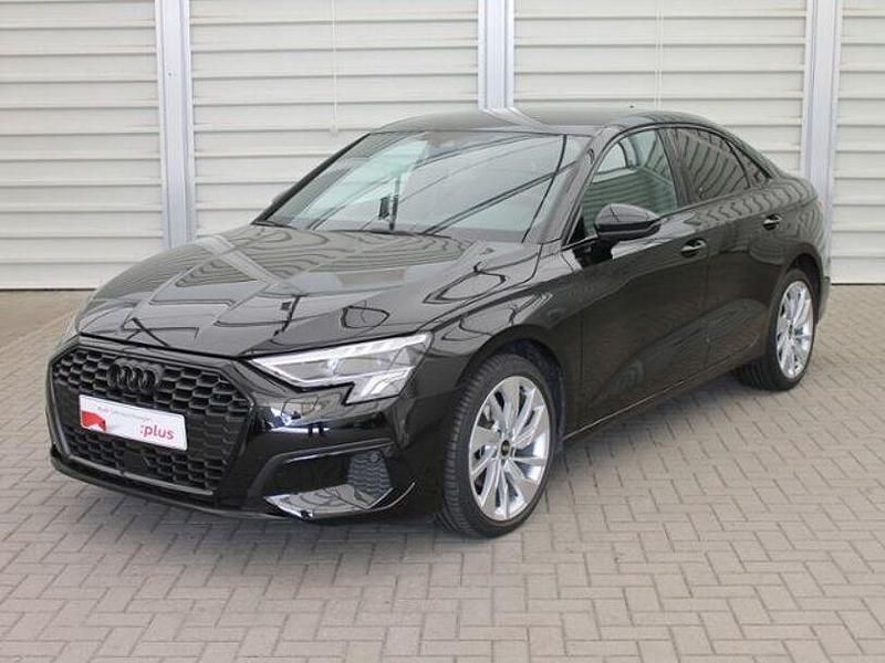 Gebraucht Audi A3 Advanced Plus 150 PS (110 kW) 2023 Mythosschwarz metallic Limousine