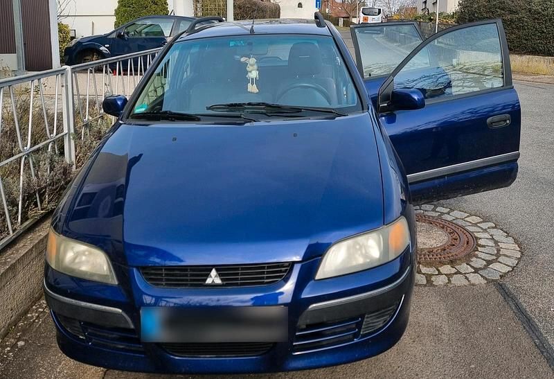 Gebraucht Mitsubishi Space Star 98 PS (72 kW) 2004 Blau Van / Kleinbus