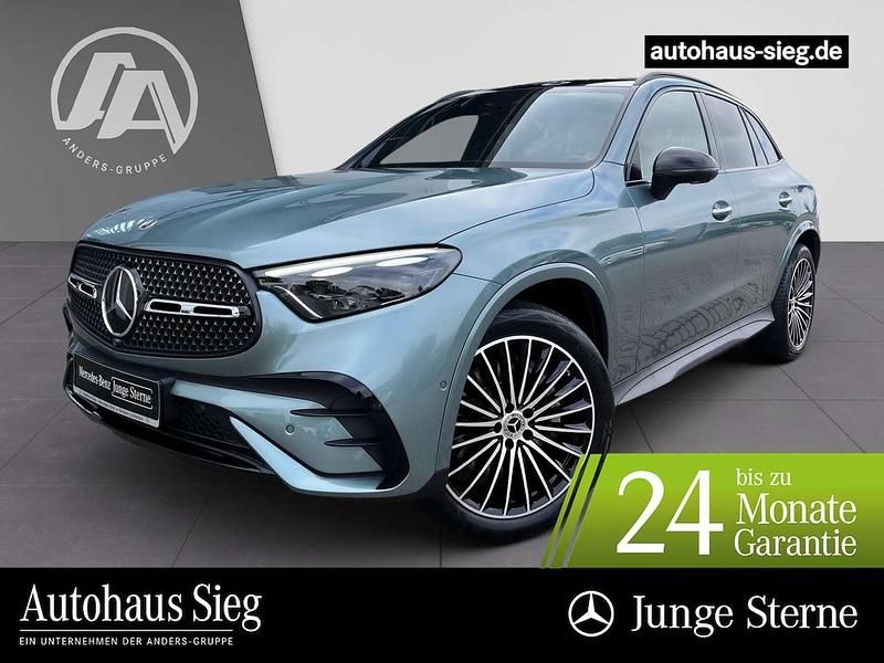 Grün Gebraucht 2024 Mercedes GLC300 AMG SUV | 69.224 € (Etwas zu teuer) - Bild 1/3