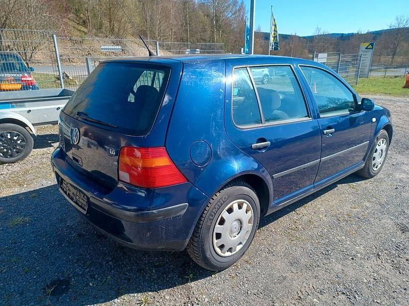 Gebraucht VW Golf III 101 PS (74 kW) 1999 Blau Limousine