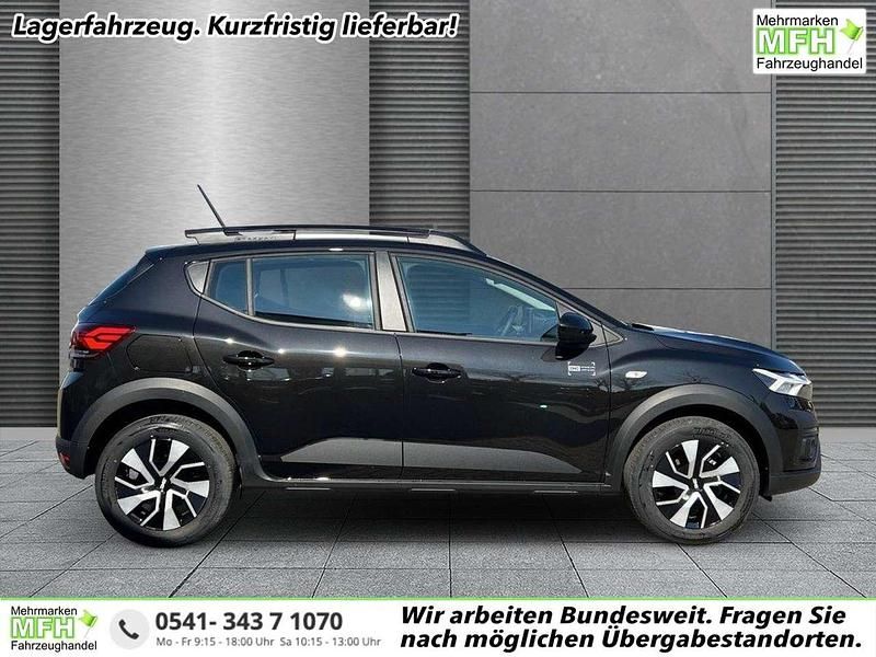 Neu Dacia Sandero Expression 101 PS (74 kW) 2026 Perlmuttschwarz SUV