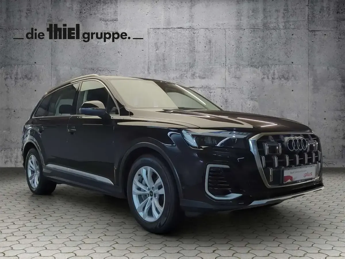 Gebraucht Audi Q7 Comfort 394 PS (289 kW) 2024 Schwarz SUV