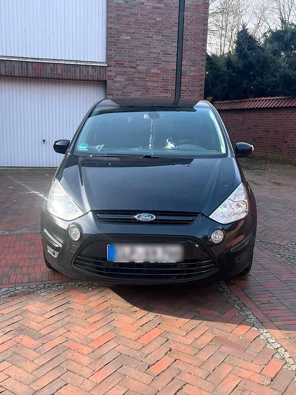 Gebraucht Ford S-MAX S 140 PS (102 kW) 2010 Schwarz Van / Kleinbus
