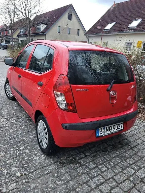 Gebraucht Hyundai i10 Classic 67 PS (49 kW) 2009 Rot Kleinwagen