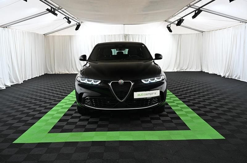 Gebraucht Alfa Romeo Tonale Ti 206 PS (151 kW) 2024 Schwarz SUV
