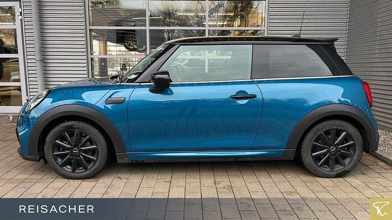 Gebraucht Mini John Cooper Works 136 PS (100 kW) 2022 Blau Kleinwagen