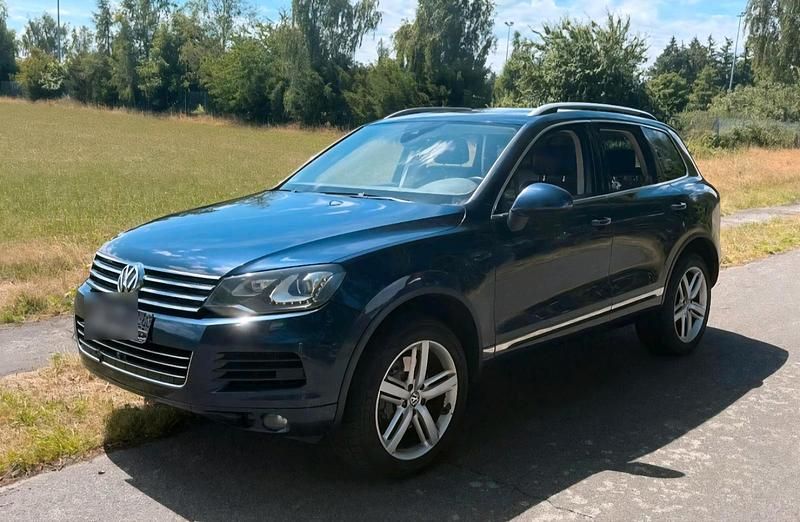 Blau Gebraucht 2010 VW Touareg SUV | 11.900 € (Superpreis) - Bild 1/4