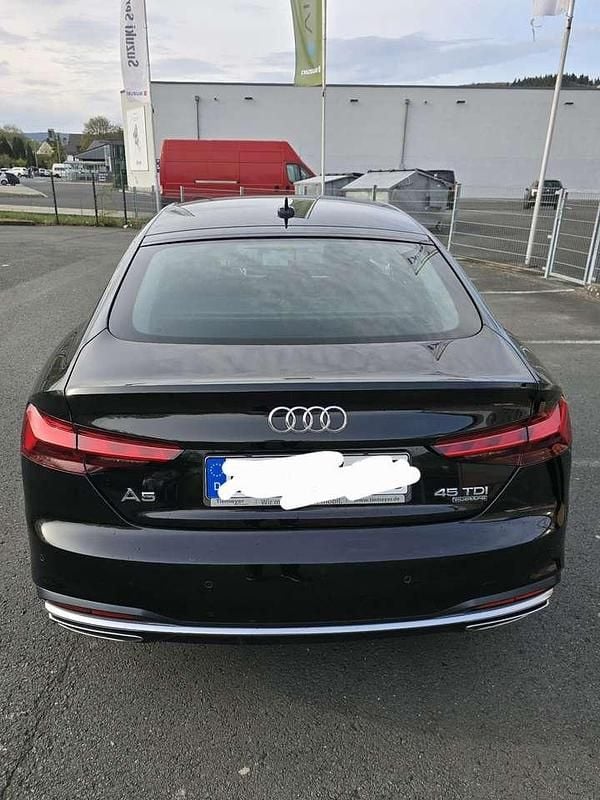 Używany Audi A5 Advanced 231 KM (169 kW) 2020 Czarny Coupe