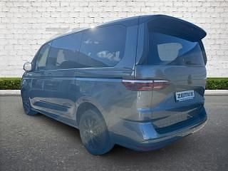 Gebraucht VW Multivan Edition 150 PS (110 kW) 2024 Indiumgrau metallic Van