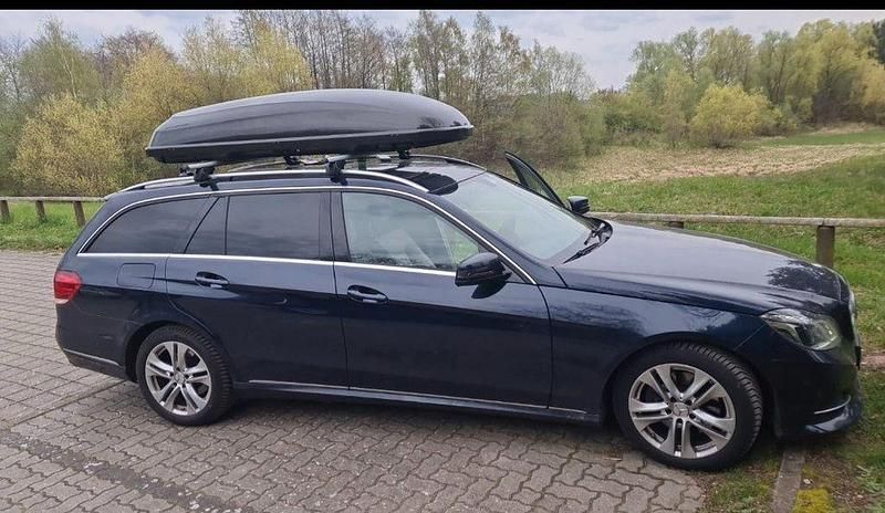 Blau Gebraucht 2013 Mercedes E250 Kombi | 7.100 € (Guter Preis) - Bild 1/4