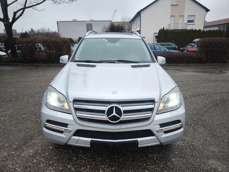 Gebraucht Mercedes GL350 265 PS (194 kW) 2012 Silber SUV