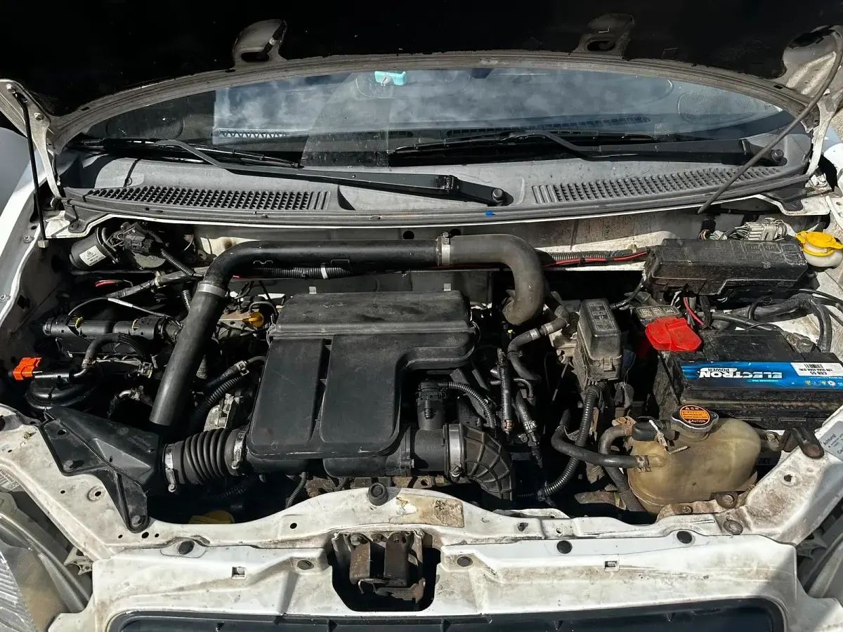 Gebraucht Opel Agila 72 PS (52 kW) 2006 Weiß Kleinwagen