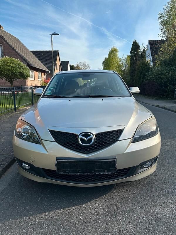 Second-hand Mazda 3 Active 105 CP (77 kW) 2007 Auriu Hatchback