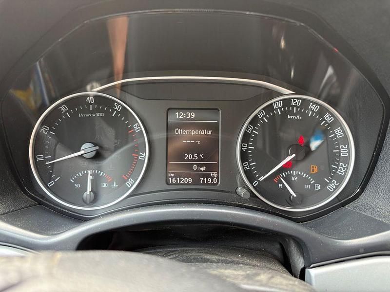 Gebraucht Skoda Octavia 160 PS (117 kW) 2010 Grau Kombi