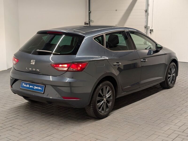 Gebraucht Seat Leon 131 PS (96 kW) 2019 Grau (magnetictechgraumet.) Limousine