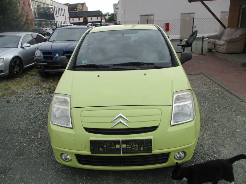 Gelb Gebraucht 2008 Citroën C2 Comfort Kleinwagen | 2.000 € (Fairer Preis) - Bild 1/4