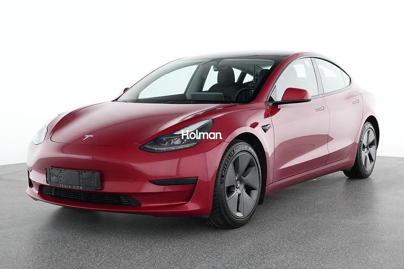 Rot Gebraucht 2021 Tesla Model 3 Standard Range Plus Limousine | 20.930 € (Fairer Preis) - Bild 1/4