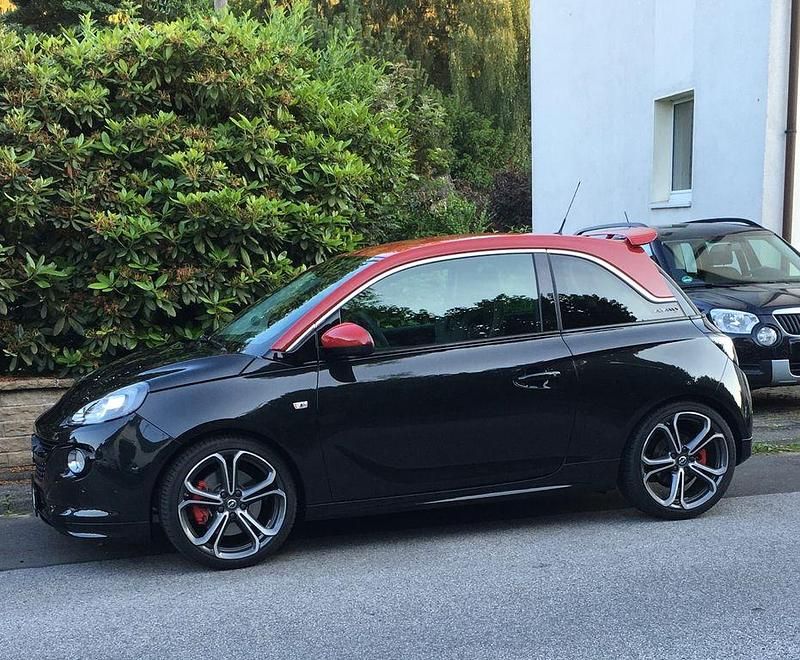Schwarz Gebraucht 2016 Opel Adam S Kleinwagen | 14.000 € (Teuer) - Bild 1/4