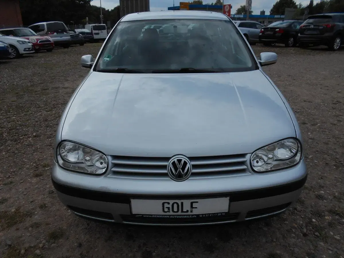 Gebraucht VW Golf IV 105 PS (77 kW) 2002 Silber Limousine