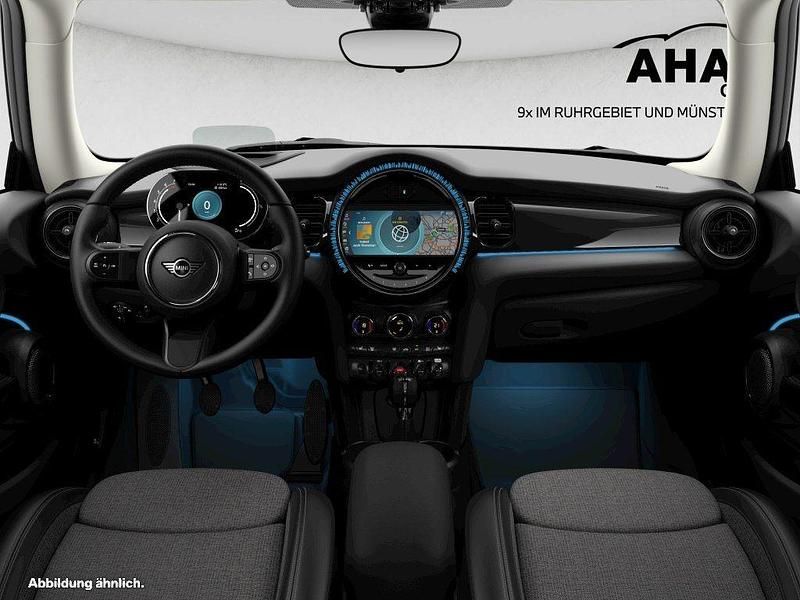 Gebraucht Mini Cooper Classic 136 PS (100 kW) 2021 Grün Kleinwagen