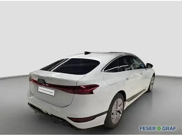 Gebraucht Audi e-tron Ambiente 210 kW (286 PS) 2025 Gletscherweiß SUV